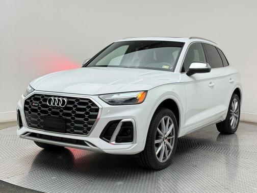 2025 Audi SQ5 3.0T Premium Plus