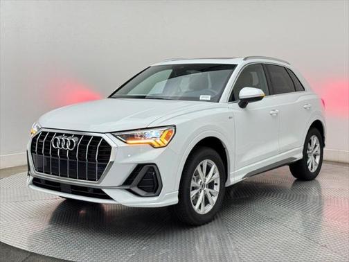 2025 Audi Q3 45 S line Premium Plus