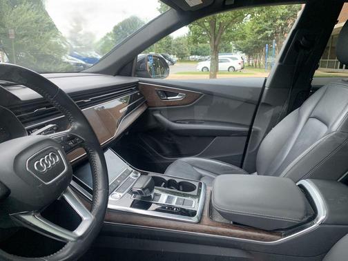 2019 Audi Q8 3.0T Premium