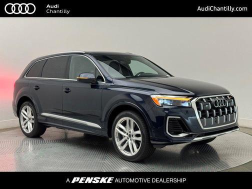2025 Audi Q7 55 Premium Plus