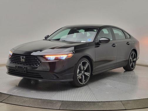 Crystal Black Pearl 2026 Honda Accord Hybrid Sport
