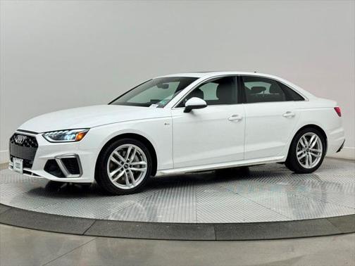 2024 Audi A4 45 S line Premium Plus