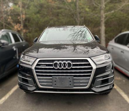 2017 Audi Q7 3.0T Premium