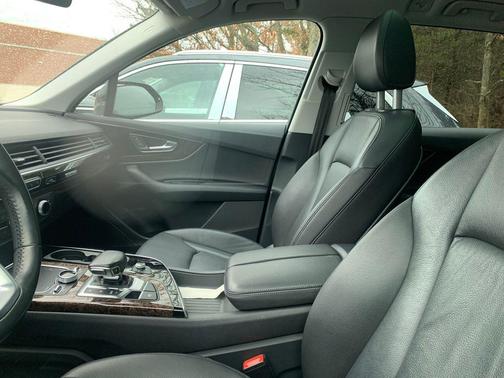 2017 Audi Q7 3.0T Premium