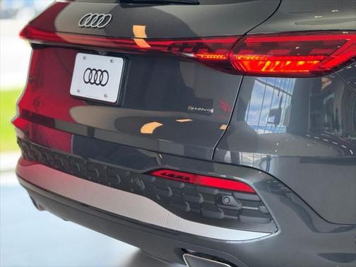 2025 Audi Q5 Premium Plus