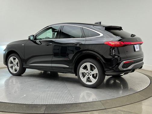 2025 Audi Q5 Premium Plus TFSI quattro S tronic