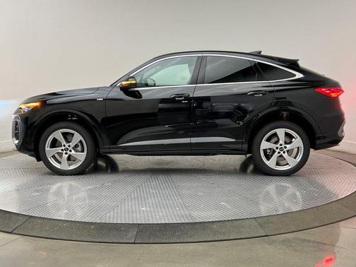 2025 Audi Q5 Premium Plus TFSI quattro S tronic