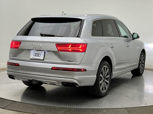 2017 Audi Q7 3.0T Premium