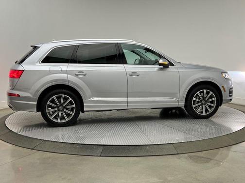 2017 Audi Q7 3.0T Premium