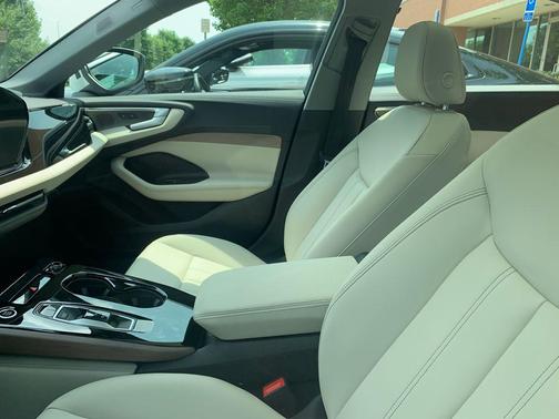 2025 Audi A5 Premium Plus TFSI quattro S tronic