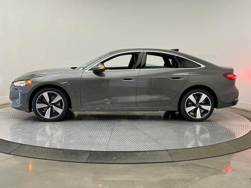 2025 Audi A5 Premium Plus TFSI quattro S tronic