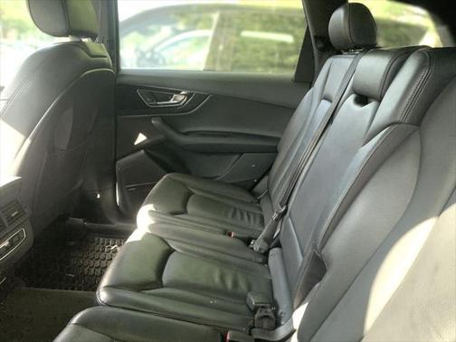 2017 Audi Q7 3.0T Premium