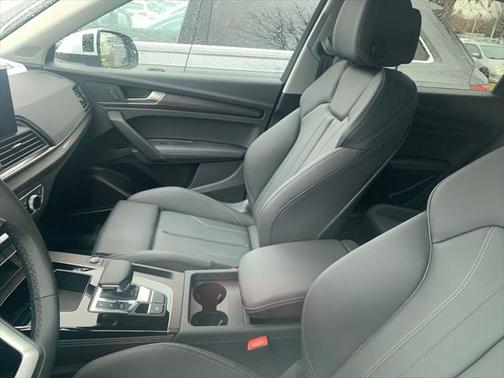 2025 Audi Q5 45 S line Premium Plus