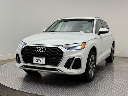 2025 Audi Q5 45 S line Premium Plus