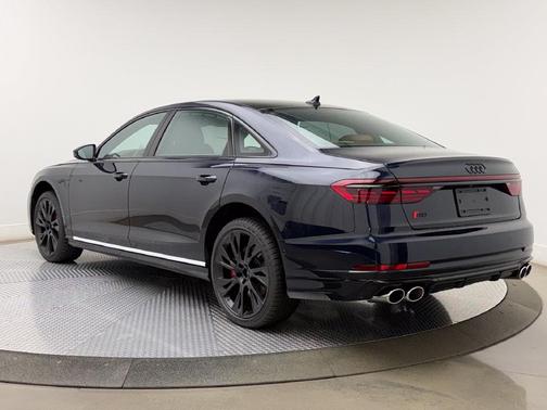 Firmament Blue Metallic 2027 Audi S8 quattro