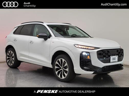 Glacier White Metallic 2026 Audi Q3 TFSI quattro S tronic