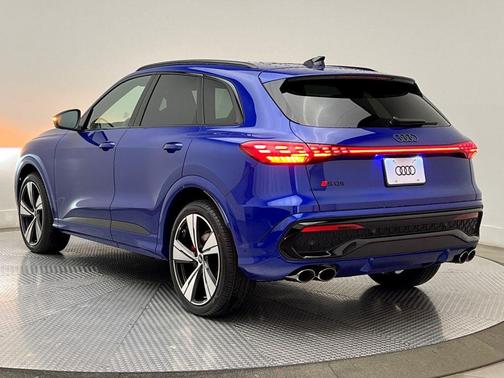 2025 Audi SQ5 3.0T Premium Plus