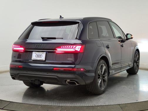 2026 Audi Q7 55 Premium Plus