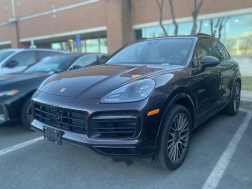 2023 Porsche Cayenne Cayenne