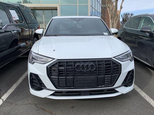 2023 Audi Q3 45 S line Premium Plus