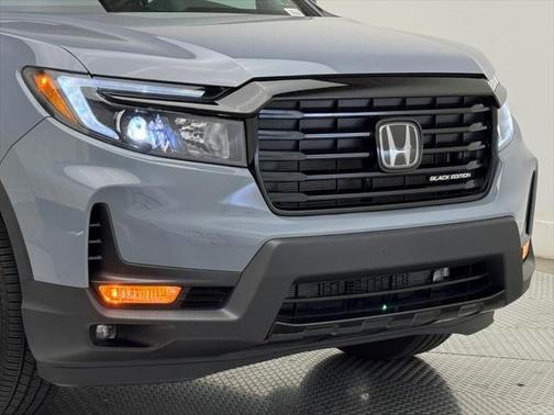 2025 Honda Passport AWD Black