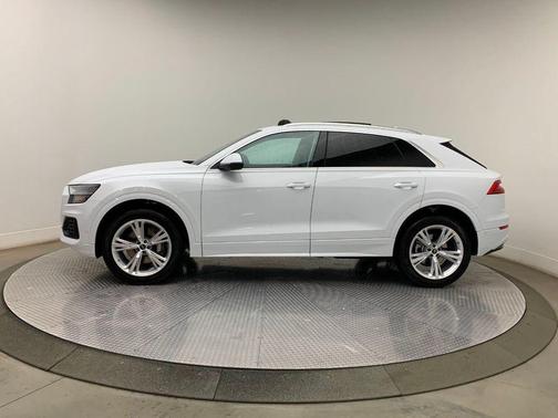 2023 Audi Q8 55 Premium Plus