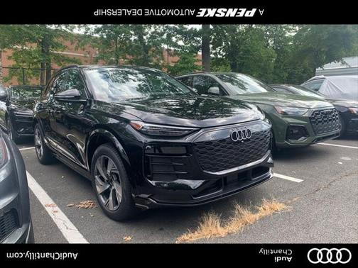 2025 Audi Q6 e-tron Premium Plus quattro