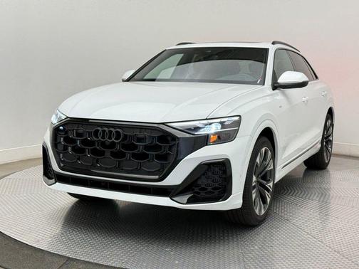 2026 Audi Q8 55 Premium Plus
