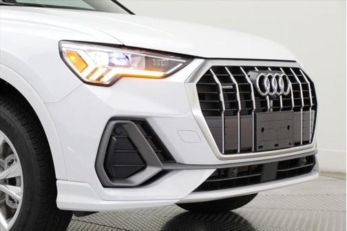2025 Audi Q3 45 S line Premium Plus
