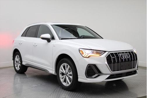 2025 Audi Q3 45 S line Premium Plus
