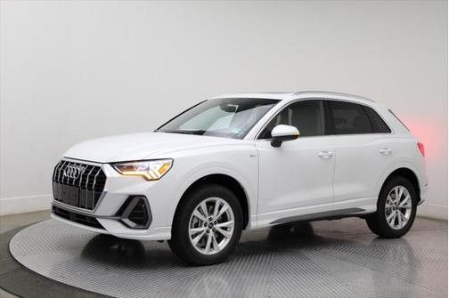 2025 Audi Q3 45 S line Premium Plus