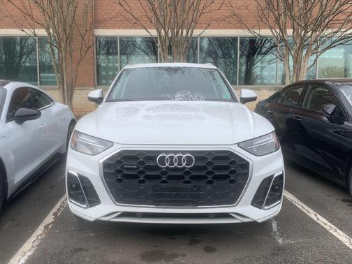 2022 Audi Q5 45 S line Premium