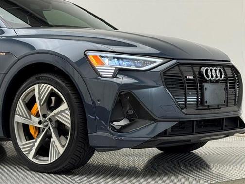 2023 Audi e-tron Sportback S line Prestige