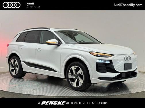 2025 Audi Q6 e-tron Premium Plus quattro