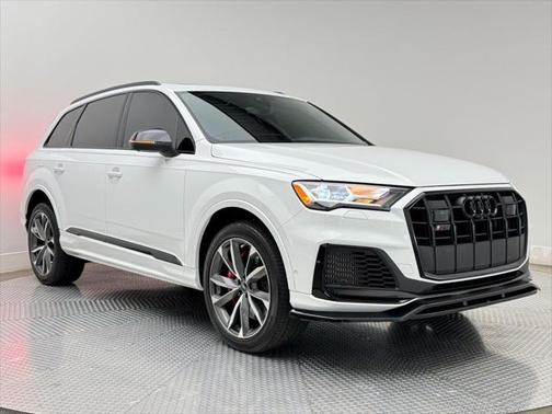 2023 Audi SQ7 4.0T Premium Plus