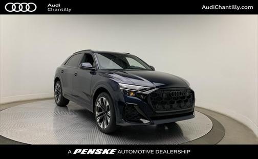 2024 Audi Q8 55 Premium Plus