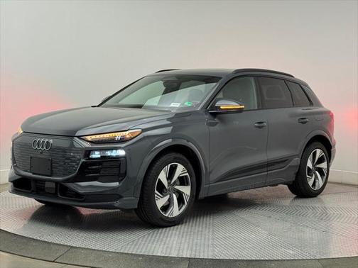 2025 Audi Q6 e-tron Prestige quattro