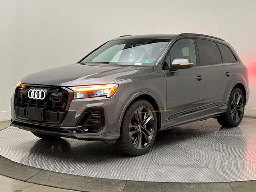 2026 Audi Q7 55 Premium Plus