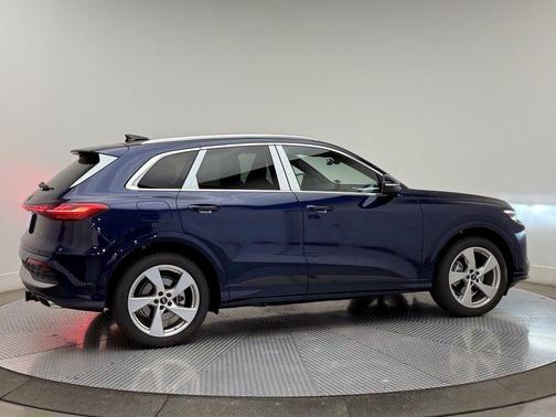 2025 Audi Q5 Prestige TFSI quattro S tronic