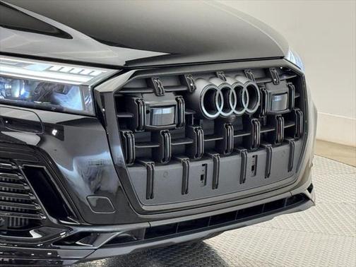2025 Audi Q7 55 Prestige