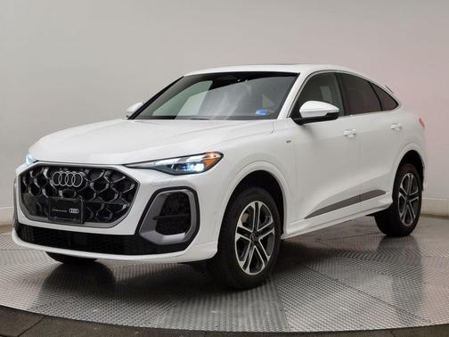 2025 Audi Q5 Premium TFSI quattro S tronic