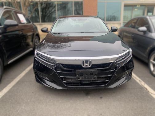 2020 Honda Accord Touring 2.0T