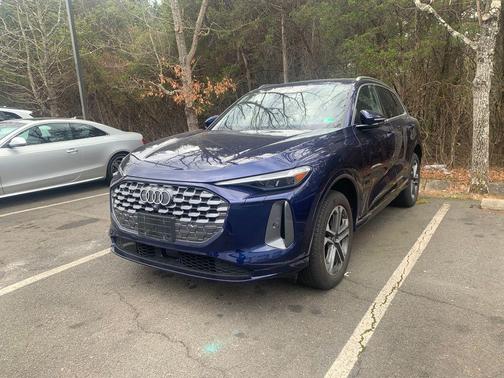 2025 Audi Q5 Premium Plus TFSI quattro S tronic