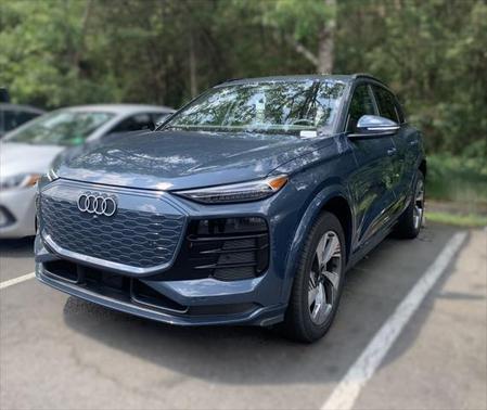 2025 Audi Q6 e-tron Prestige quattro