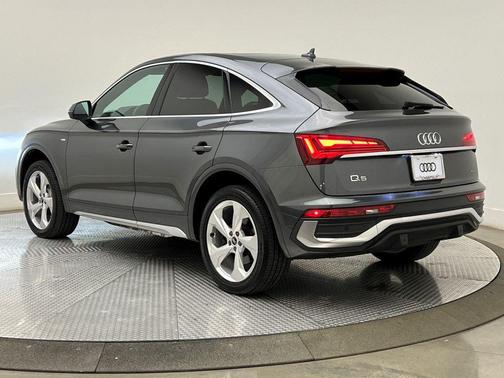 2023 Audi Q5 45 S line Premium Plus