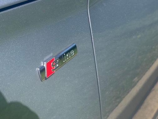 Florett Silver Metallic 2023 Audi Q5 45 S line Premium Plus