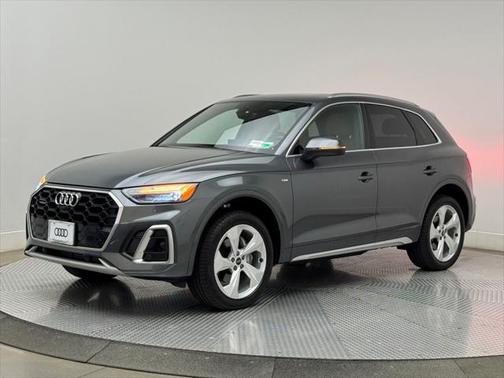 2025 Audi Q5 45 S line Premium Plus