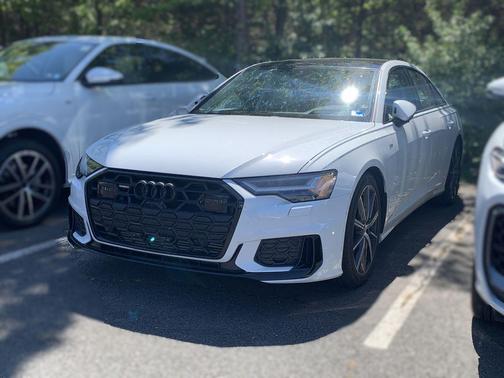 Glacier White Metallic 2025 Audi A6 55 Prestige