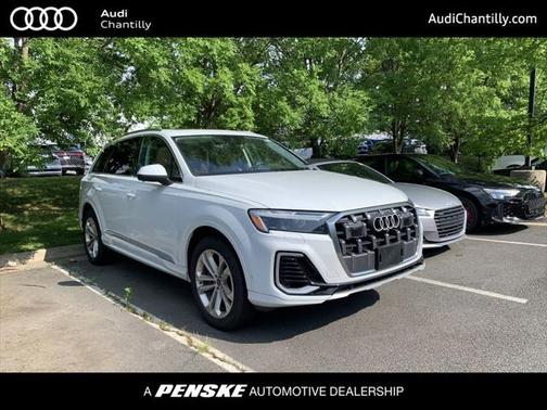 2025 Audi Q7 45 Premium Plus