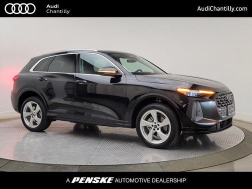 2025 Audi Q5 Premium Plus TFSI quattro S tronic